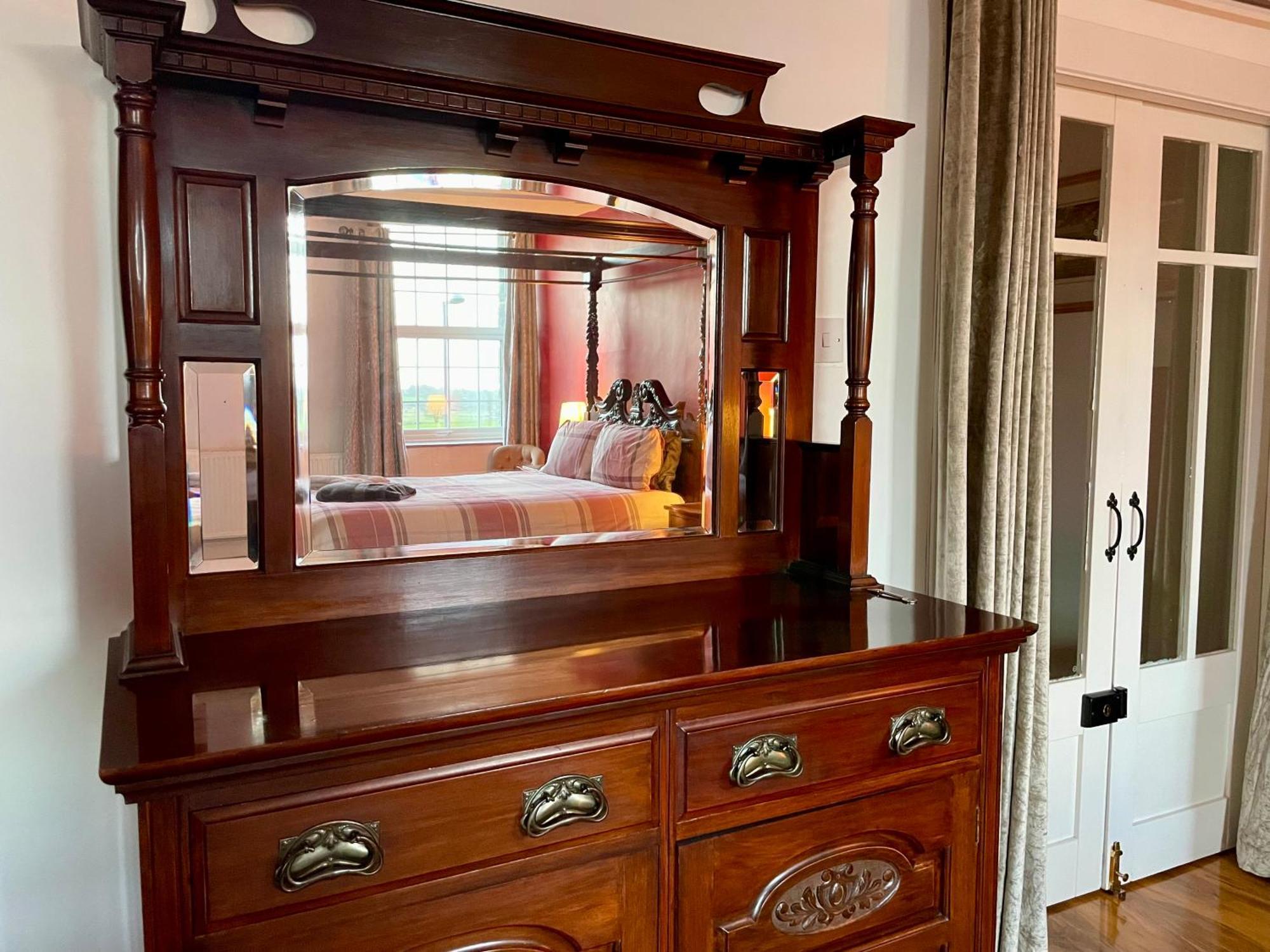 Spacious 3 Bedroom Garden Apartment In Snowdonia National Park Garndolbenmaen Luaran gambar